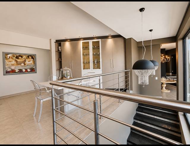 5 BEDROOM HOUSE FOR SALE IN THREE RIVERS EAST